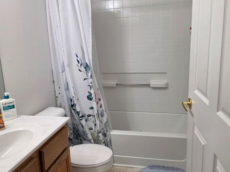 5485 Michelles Oak Court, Unit I, Green Township, OH 45248 Photo 10