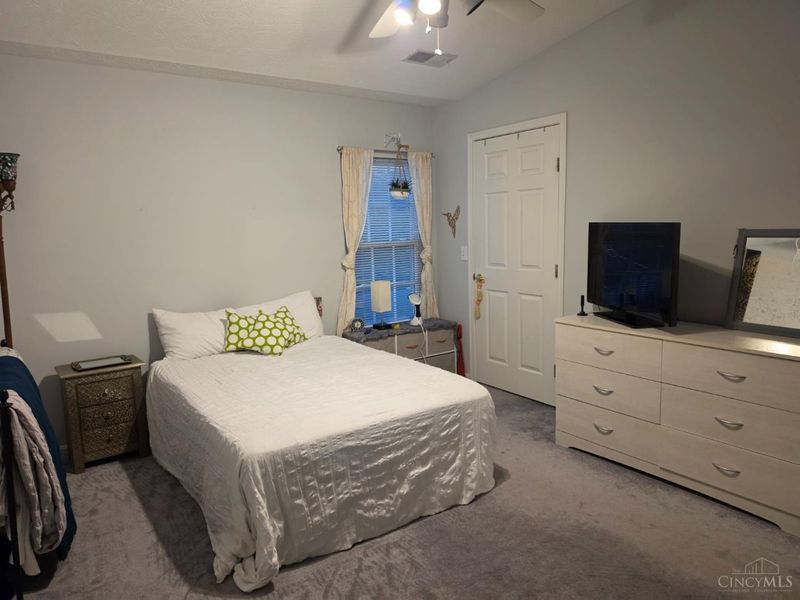 5485 Michelles Oak Court, Unit I, Green Township, OH 45248 Photo 13