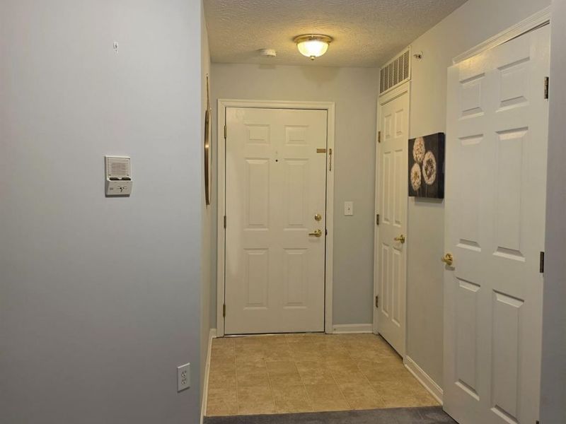 5485 Michelles Oak Court, Unit I, Green Township, OH 45248 Photo 4