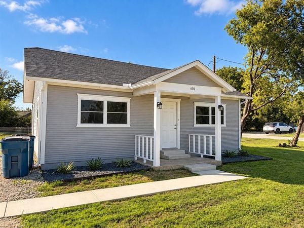 401 N Frontage Road, Valley View, TX 76272