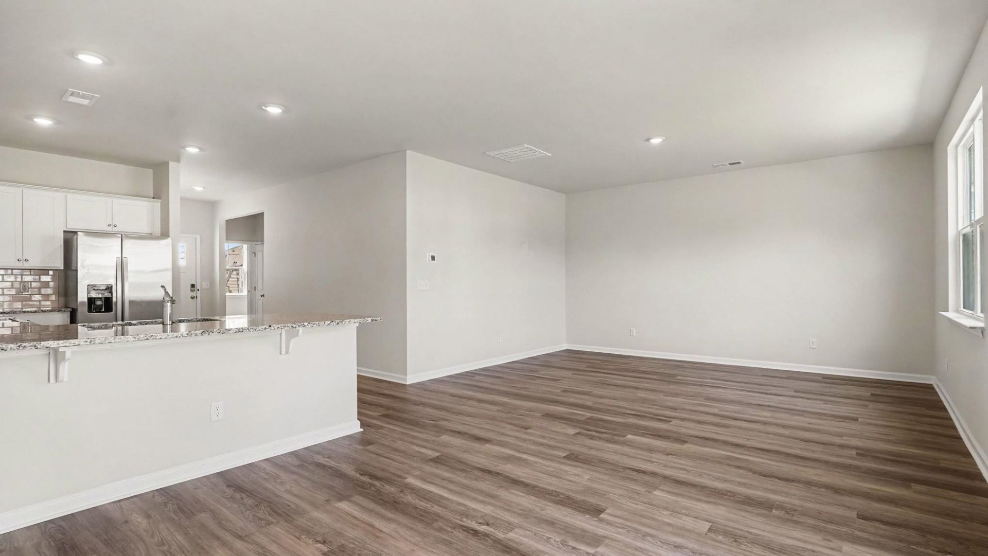 1039 Autumn Maple Dr  Photo 4