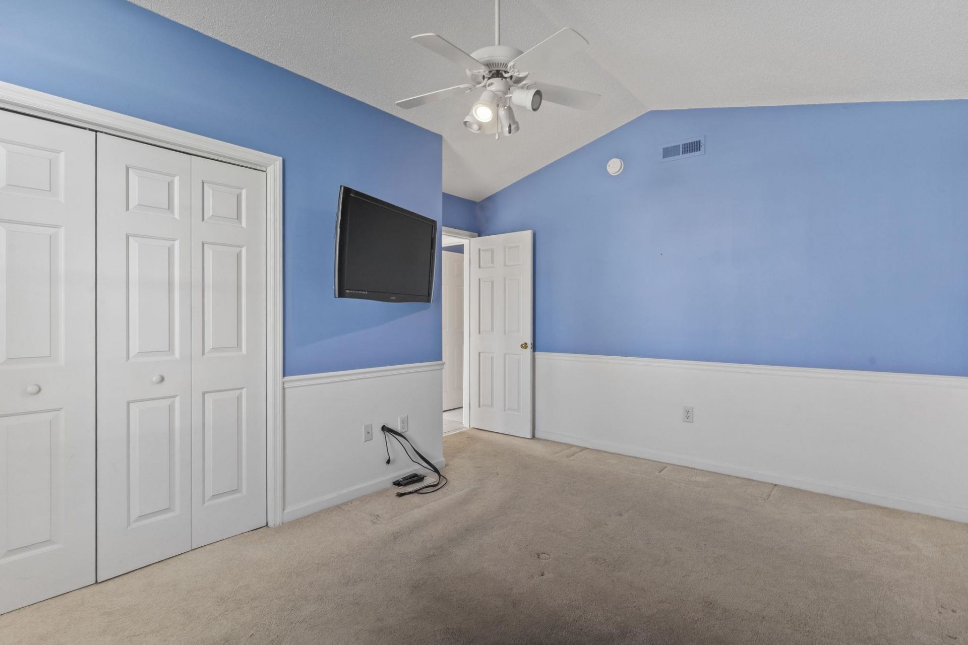 2204 Brick Dr. Photo 23