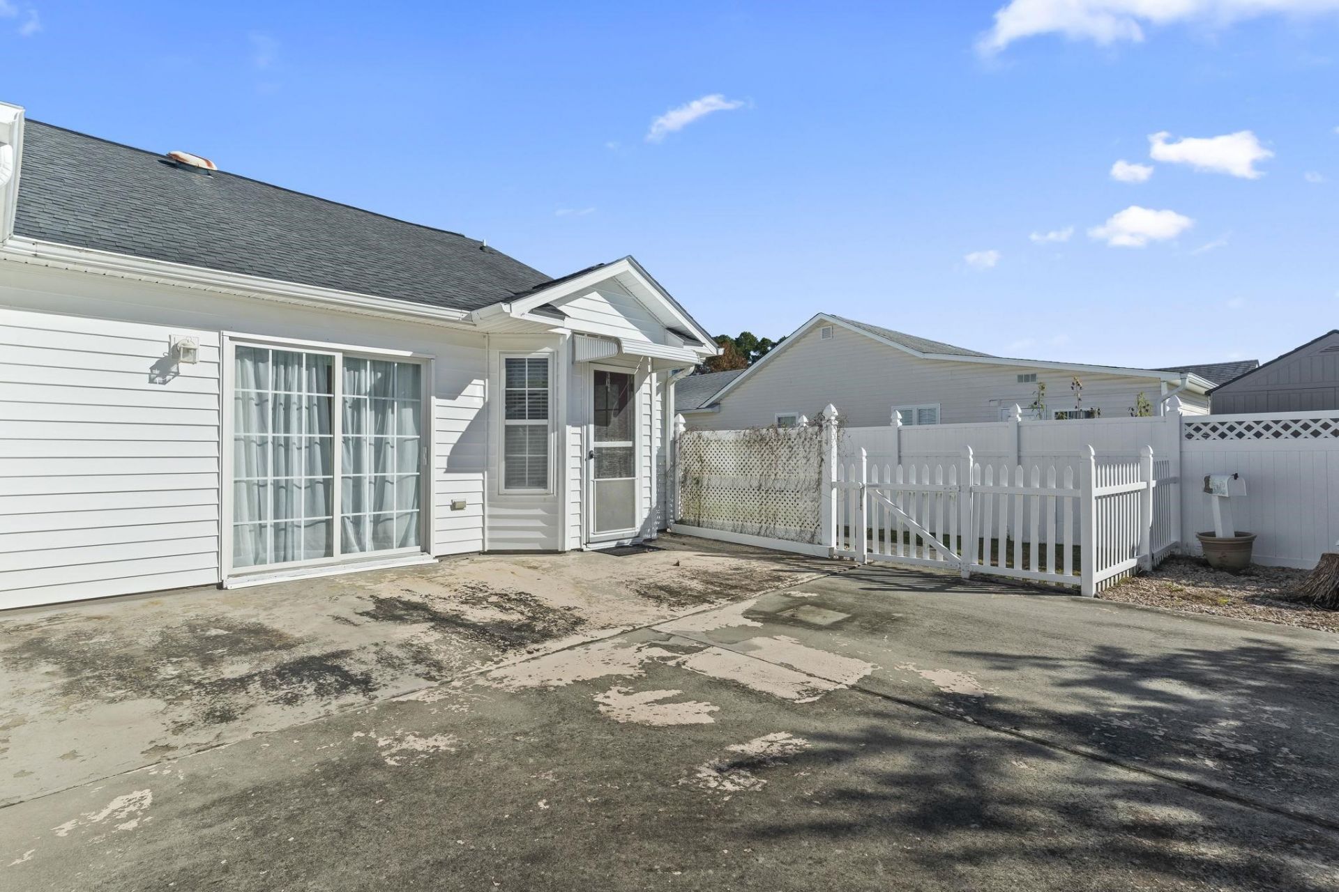 2204 Brick Dr. Photo 33