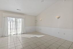 2204 Brick Dr. photo 4
