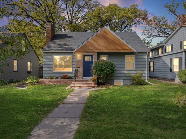 4257 Ewing Avenue N, Robbinsdale, MN 55422