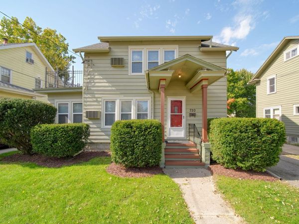 720 S West Avenue, Jackson, MI 49203