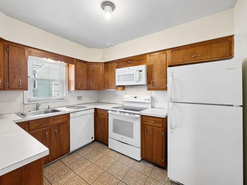 2593 Westmont Boulevard , Columbus, OH 43221 Photo 12