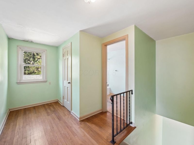 2593 Westmont Boulevard , Columbus, OH 43221 Photo 21