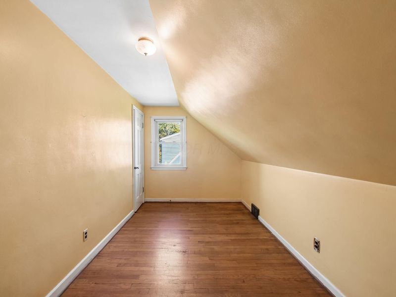 2593 Westmont Boulevard , Columbus, OH 43221 Photo 25