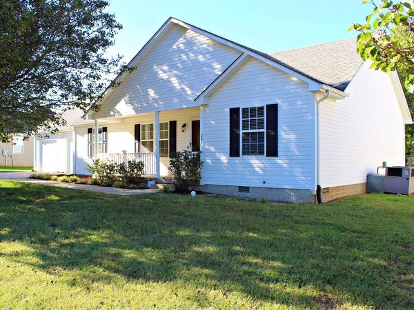 234 Cedar Run Street , Bowling Green, KY 42101