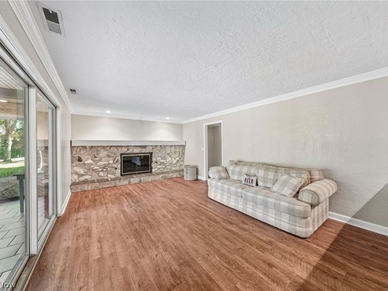 3055 Townsend Street NW, Uniontown, OH 44685 Photo 24