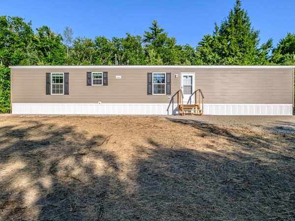 130 Watson Hill Road , Limerick, ME 04048