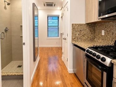 16 Fifth St, Unit 64, Chelsea, MA 02150