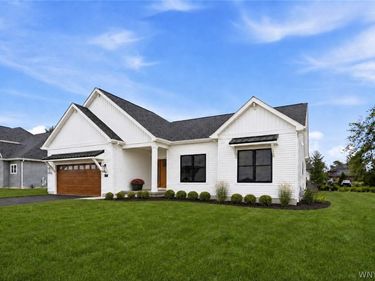 5496 William Street, Lancaster, NY 14086