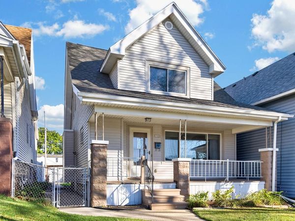 3908 E Cudahy AVENUE, Cudahy, WI 53110