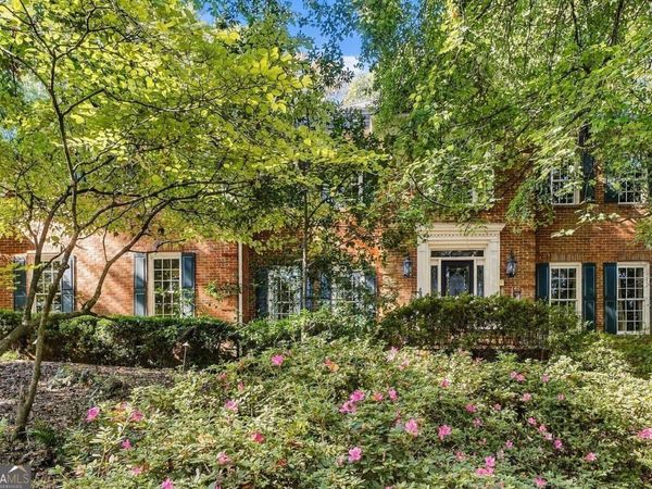 5358 Brooke Farm Drive, Atlanta, GA 30338
