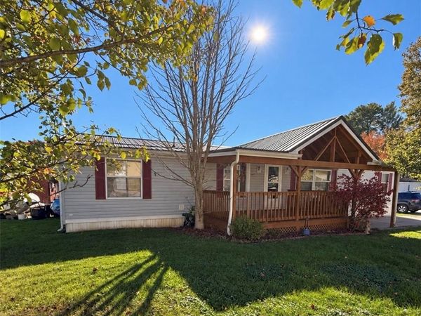 13058 Kevin Lane , Chardon, OH 44024