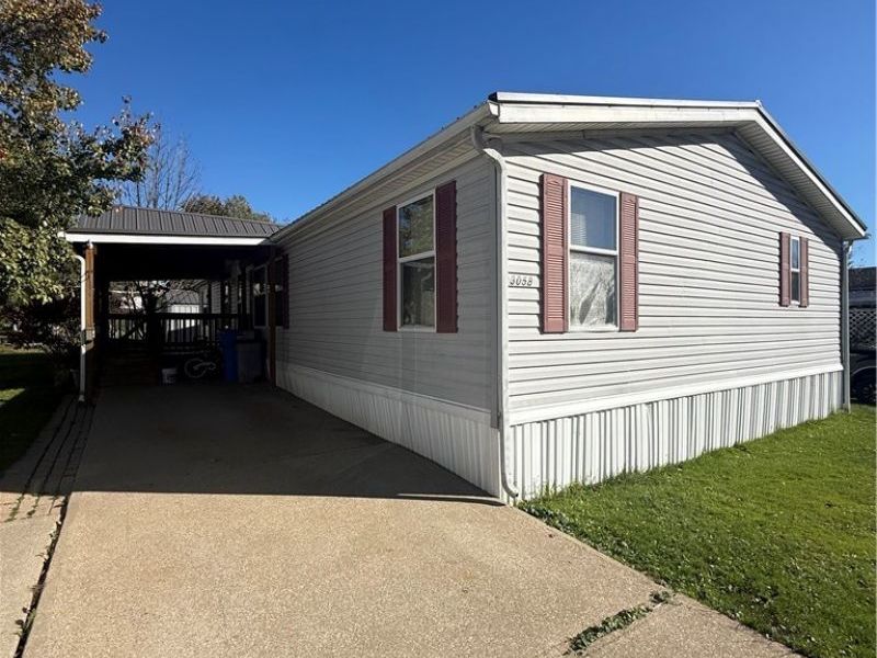 13058 Kevin Lane, Chardon, OH 44024 Photo 2