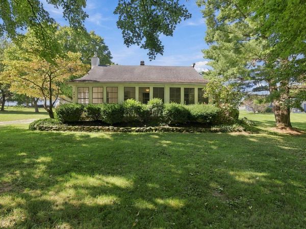 303 N High Street , Croton, OH 43013