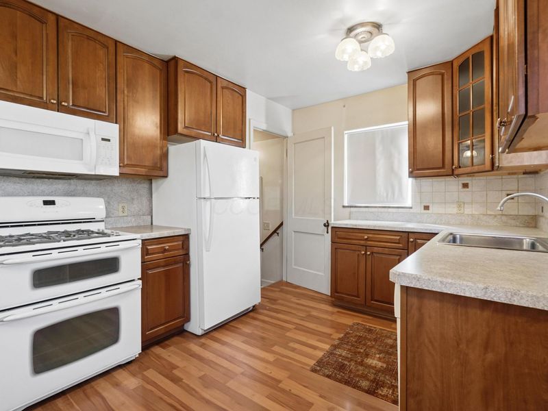 156 E Jeffrey Place , Columbus, OH 43214 Photo 7