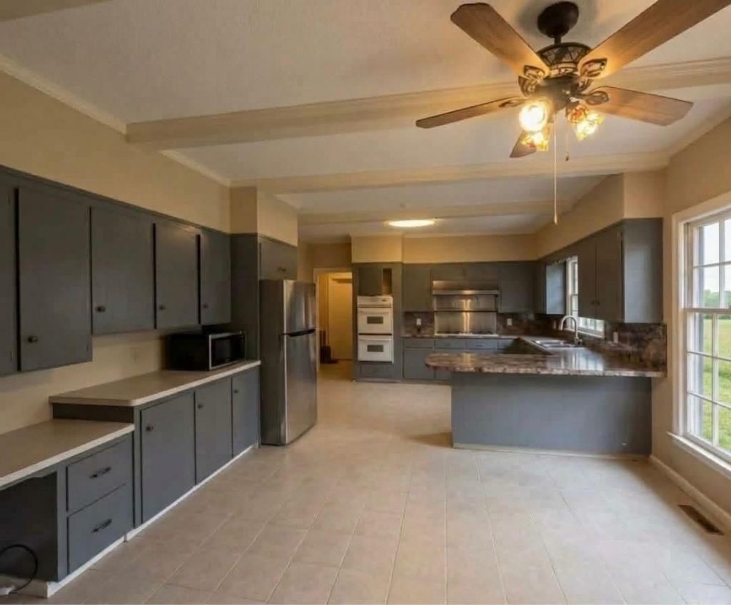 1083 Roquemore Drive Photo 6