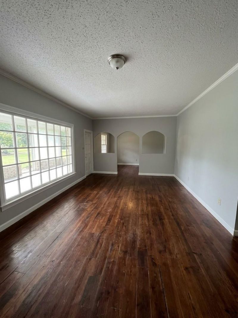 1083 Roquemore Drive Photo 8