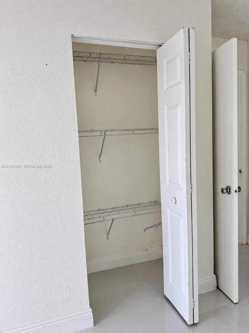1300 W 47th Pl , Unit 218A, Hialeah, FL 33012 Photo