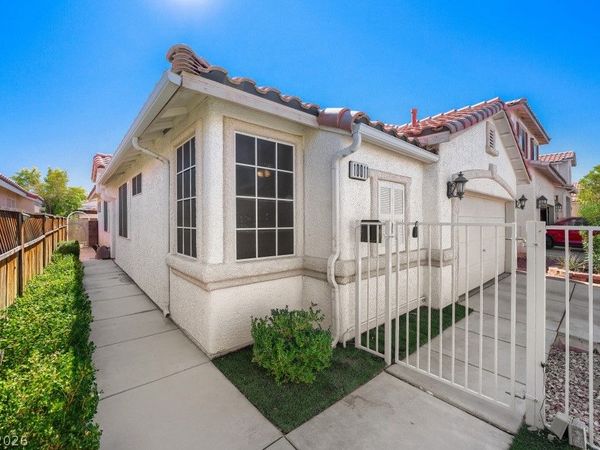 10011 Peach Flower Court , Las Vegas, NV 89147