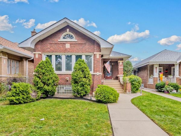 4137 N Lawler Avenue, Chicago, IL 60641