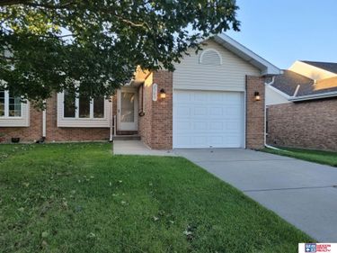 2509 Hollyhock Circle, Unit 18, Lincoln, NE 68521