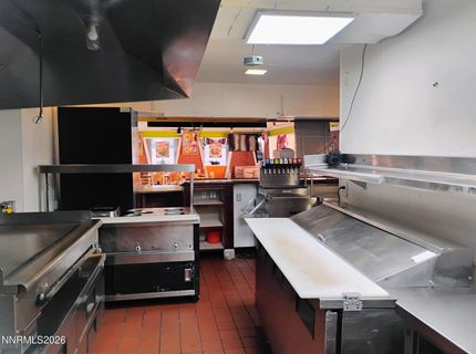 2740 S Virginia Street, Reno, NV 89502 Photo