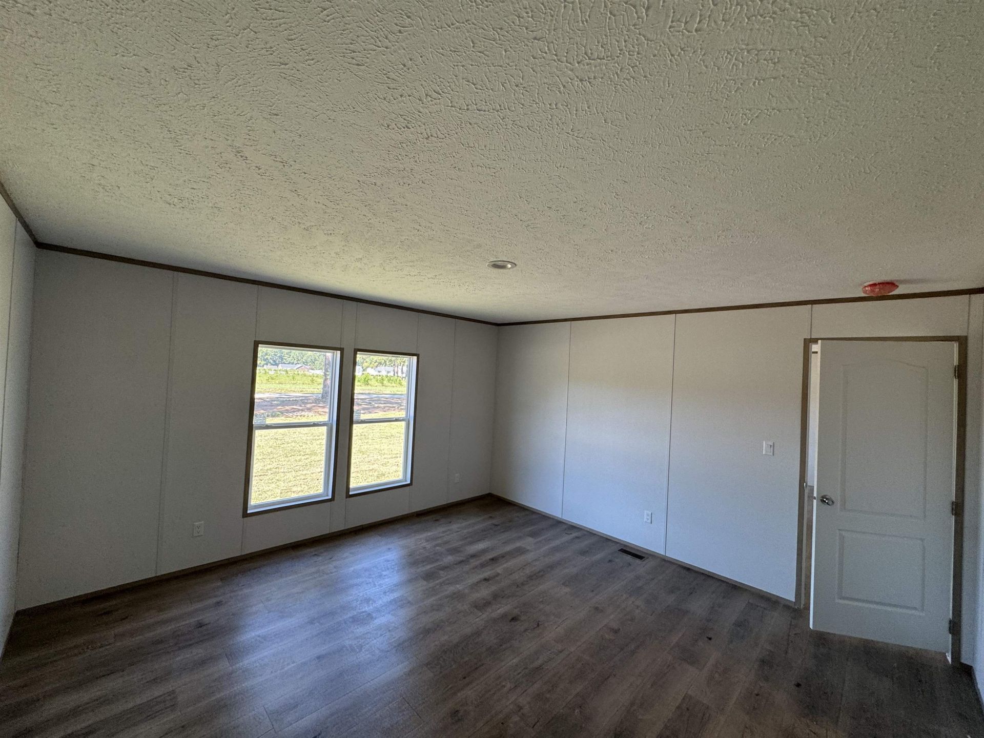 140 Temple Dr.  Photo 16