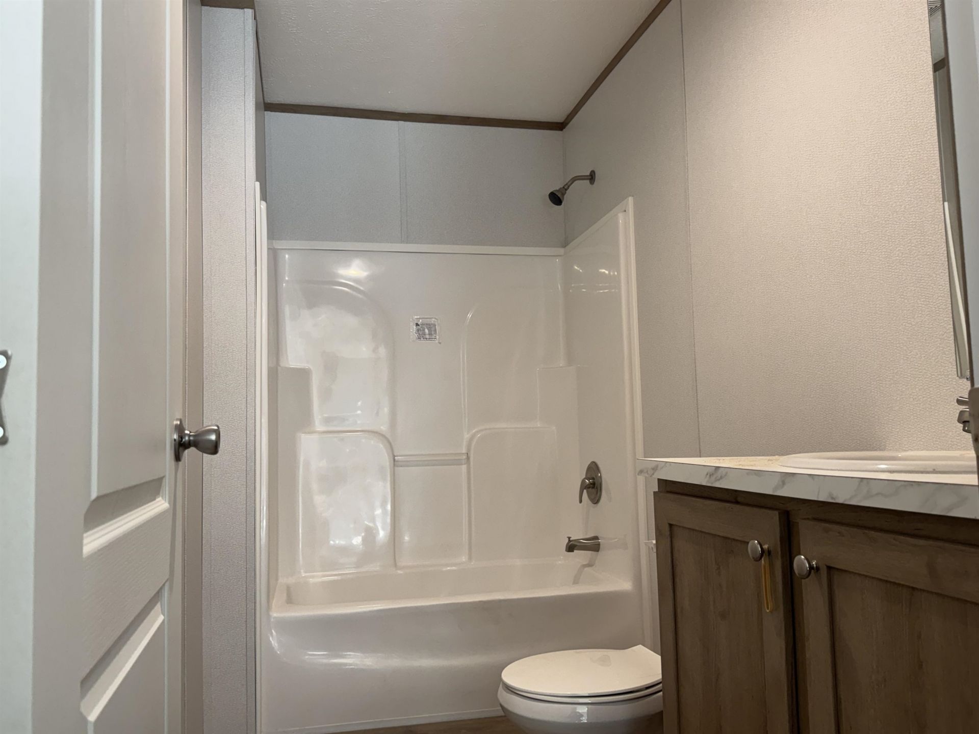140 Temple Dr.  Photo 20
