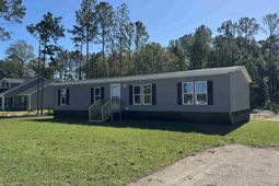 140 Temple Dr.  photo 4