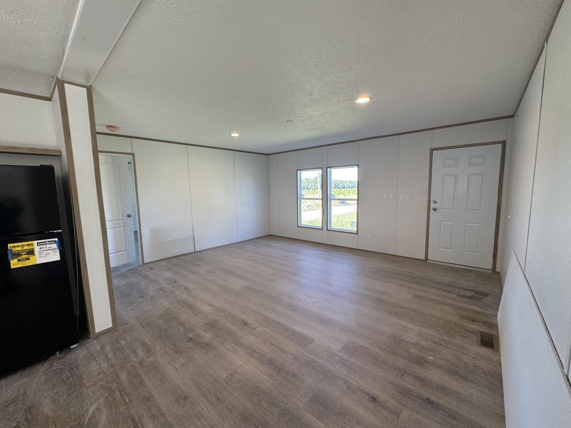 140 Temple Dr.  Photo 8
