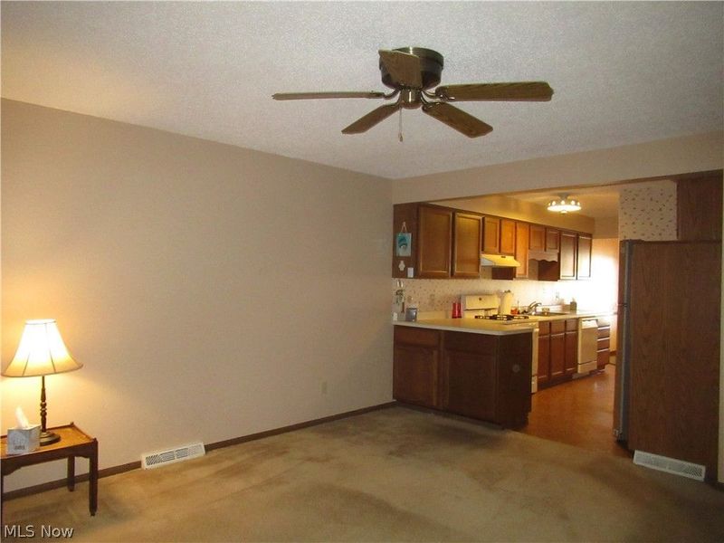 7335 West Boulevard, Unit A, Boardman, OH 44512 Photo 13