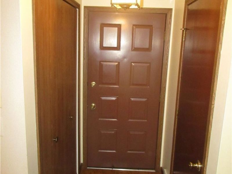 7335 West Boulevard, Unit A, Boardman, OH 44512 Photo 4