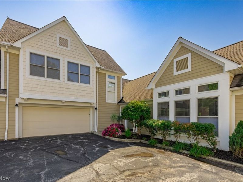 3727 Millikin Court, Cleveland Heights, OH 44118 Photo 1