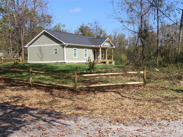 5 Adell Drive, Fletcher, NC 28732
