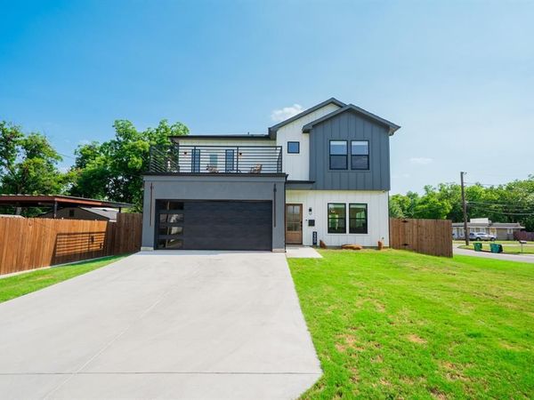 5900 Bertha Lane, Haltom City, TX 76117