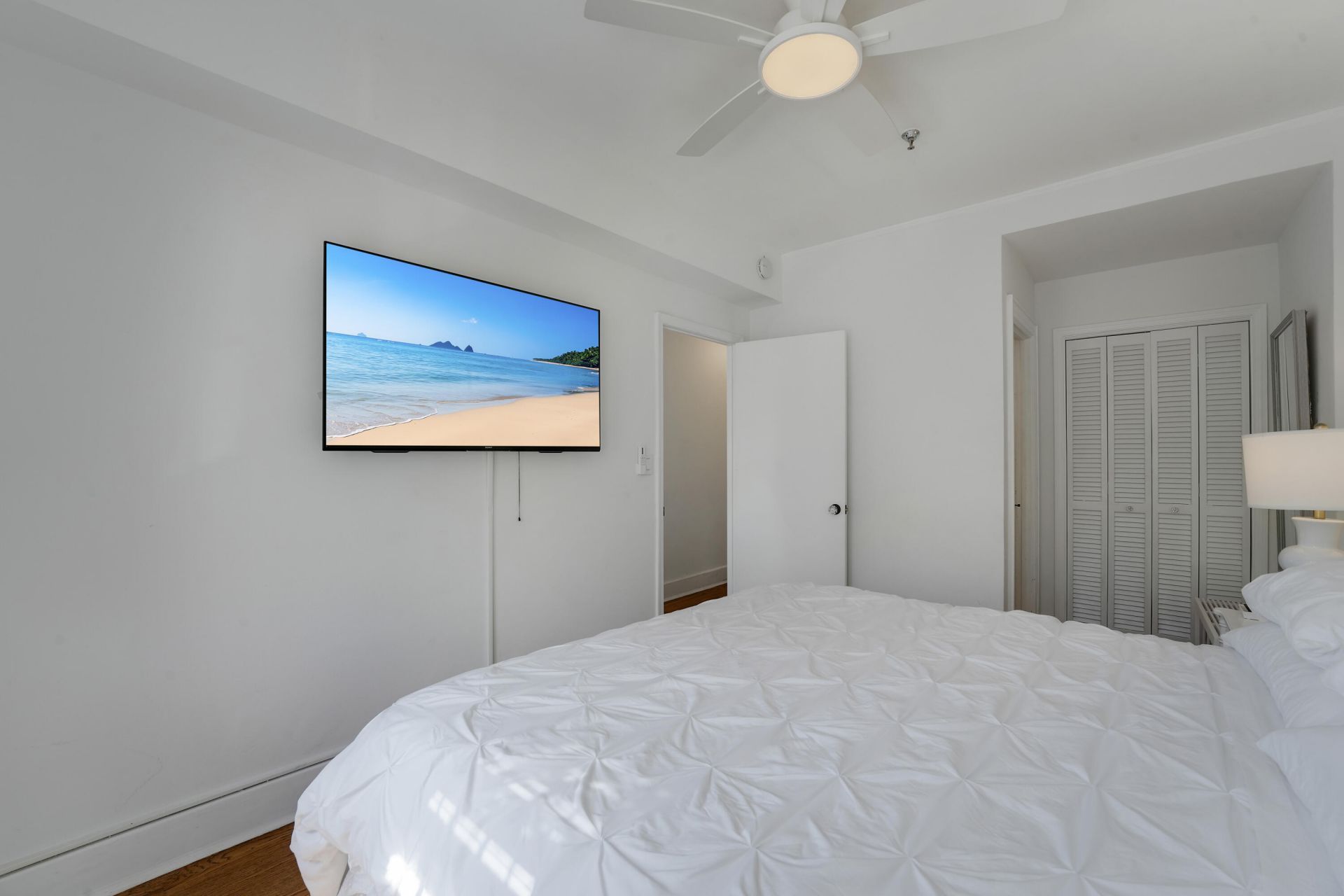 235 Sunrise Avenue, Unit 3201, Palm Beach, FL 33480 Photo
