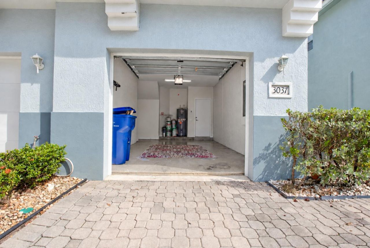 3037 Laurel Ridge Circle, Riviera Beach, FL 33404 Photo