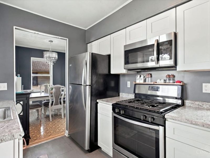 4024 Saint Martins Place, Cincinnati, OH 45211 Photo 10