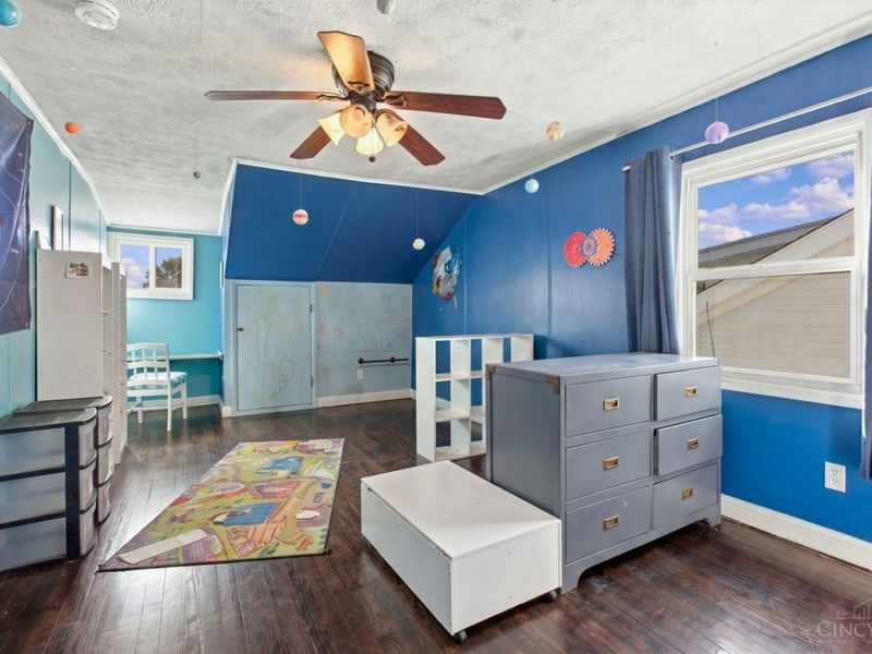 4024 Saint Martins Place, Cincinnati, OH 45211 Photo 23