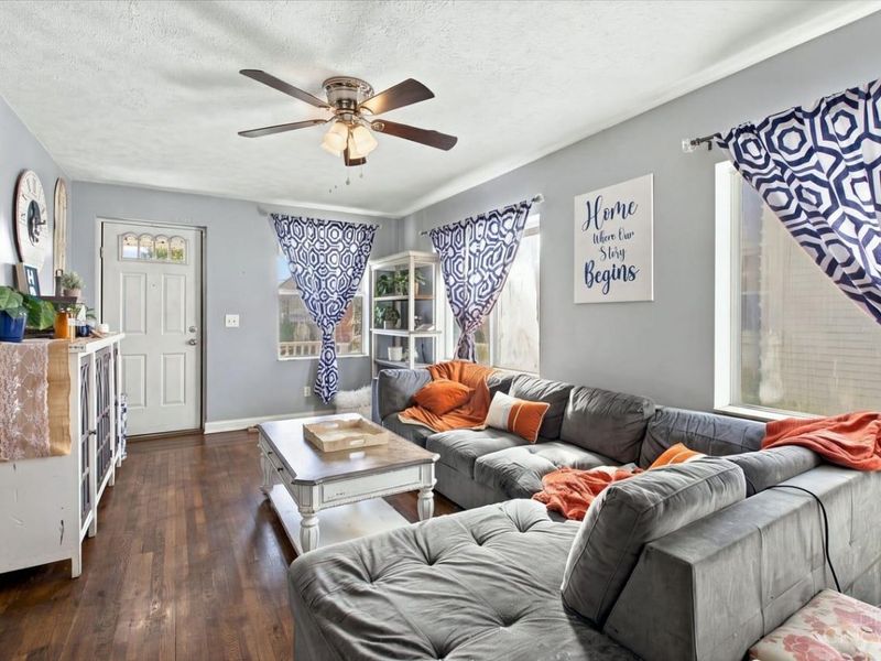 4024 Saint Martins Place, Cincinnati, OH 45211 Photo 4