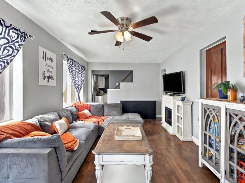 4024 Saint Martins Place, Cincinnati, OH 45211 Photo 8