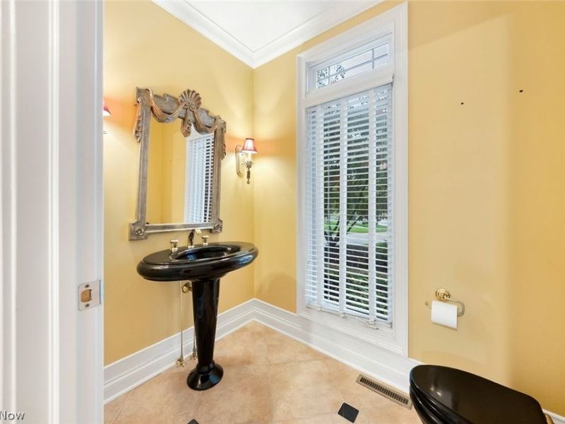 1551 Stone Court , Westlake, OH 44145 Photo 20