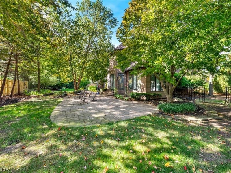 1551 Stone Court , Westlake, OH 44145 Photo 46