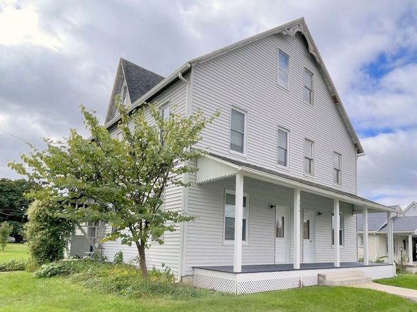 732 E FIRST Street , Nescopeck, PA 18635