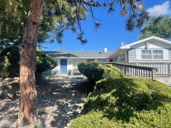 324 N Dale Road, Moses Lake, WA 98837